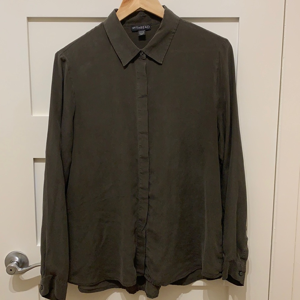 EnThread taupe button-down blouse